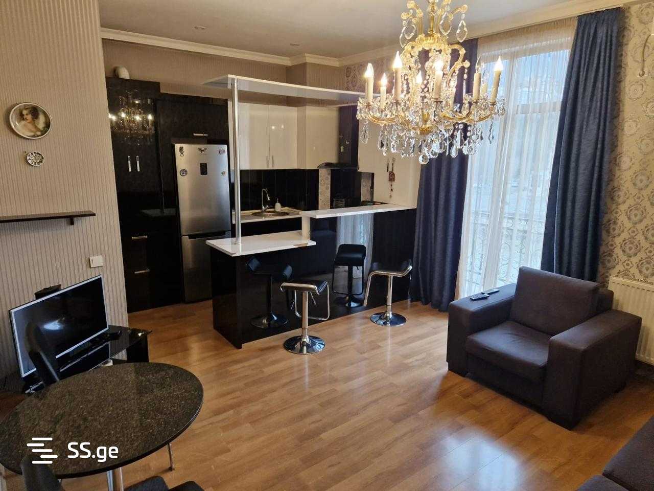 Продажа 3-комната Квартира view 4