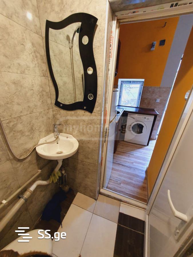 1 Room Private House For Rent. Nadzaladevi view 4