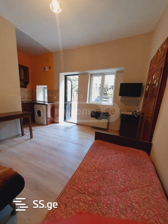 1 Room Private House For Rent. Nadzaladevi view 1