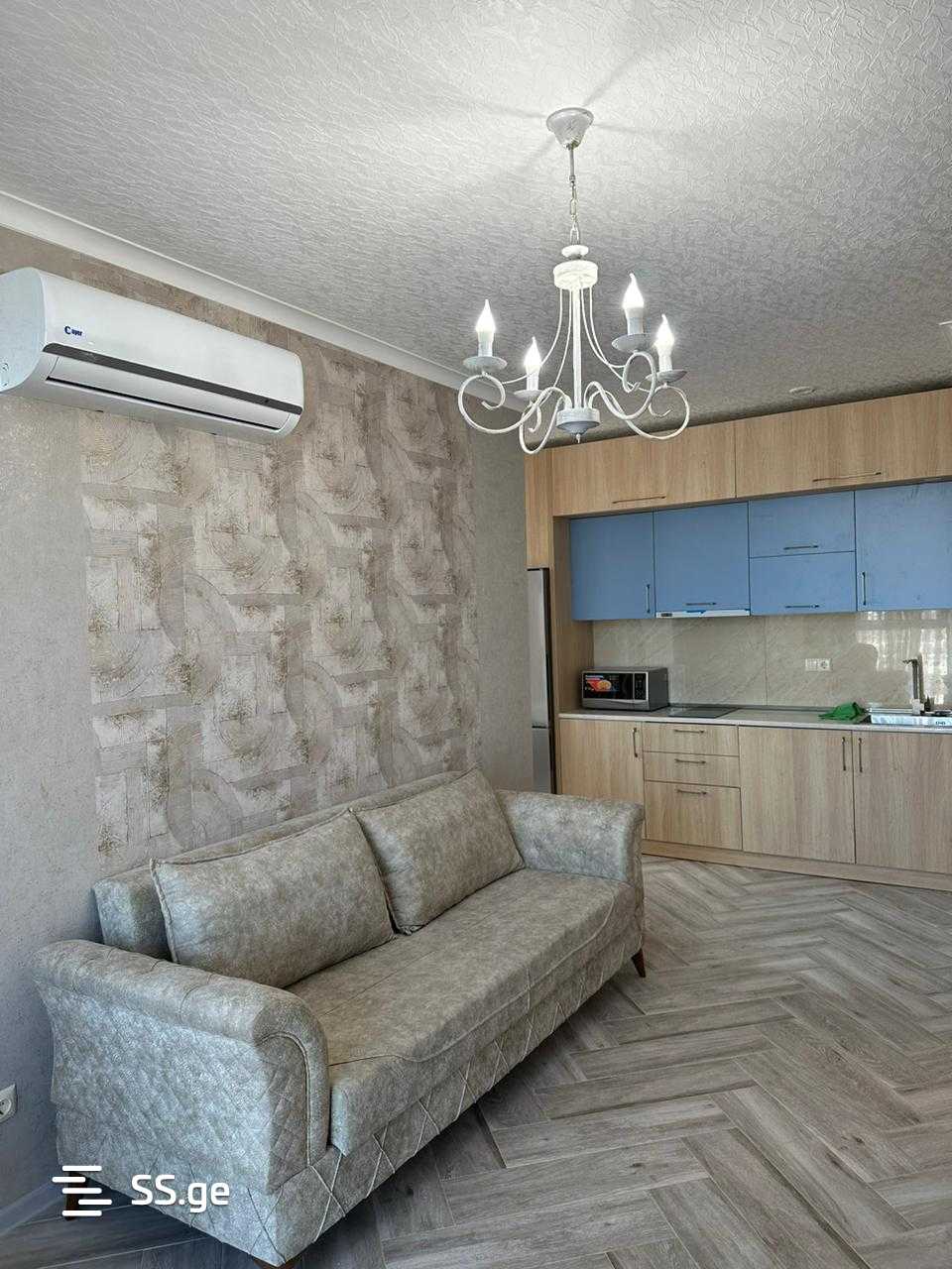 3 Room Flat For Rent. Batumi view 4