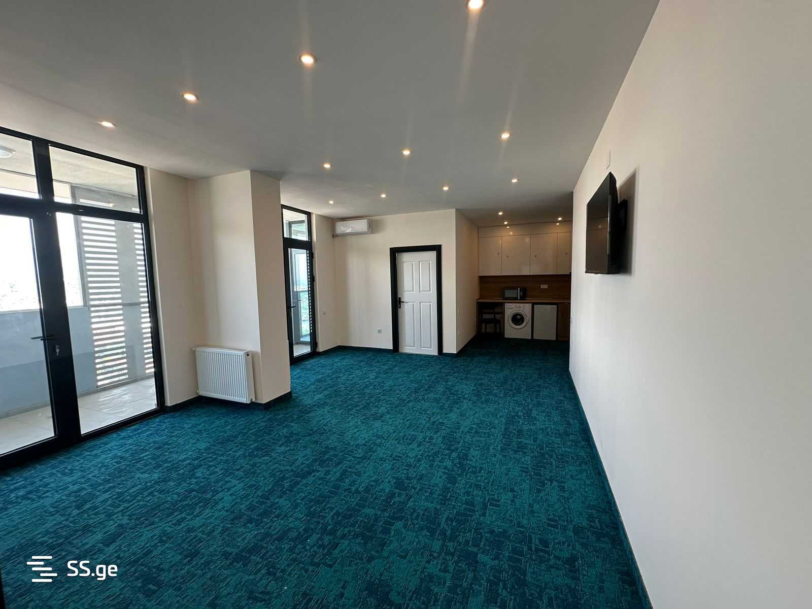 3 Room Flat For Rent. Batumi view 11