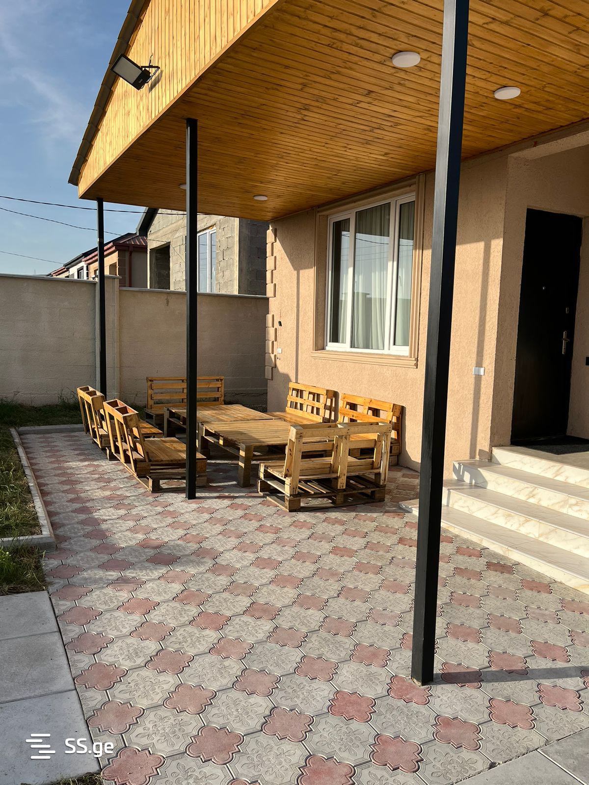 3 Room Private House Daily Rent. Varketili view 3