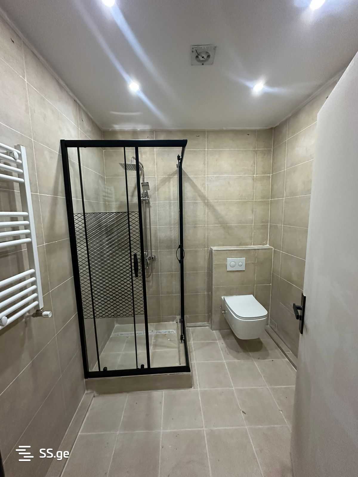 3 Room Flat For Rent. Batumi view 6