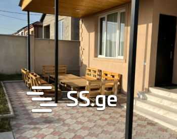 3 Room Summer Cottage Daily Rent. Varketili, 1 of 11