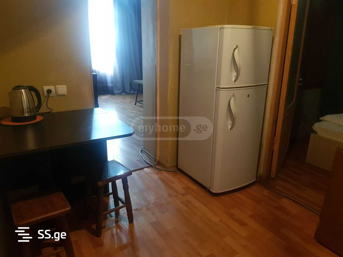2 Room Flat For Rent. Vera view 4