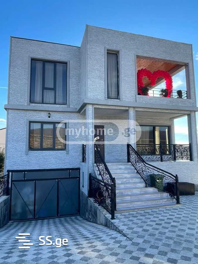 8 Room Private House Daily Rent. Gldani view 1
