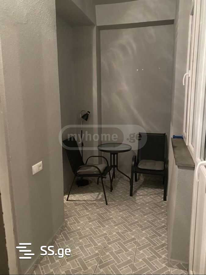 4 Room Flat For Sale view 8