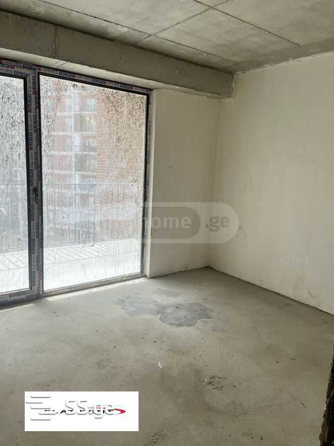 4 Room Flat For Sale view 2