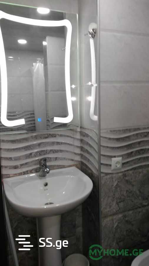 1 Room Flat Daily Rent. Batumi view 8