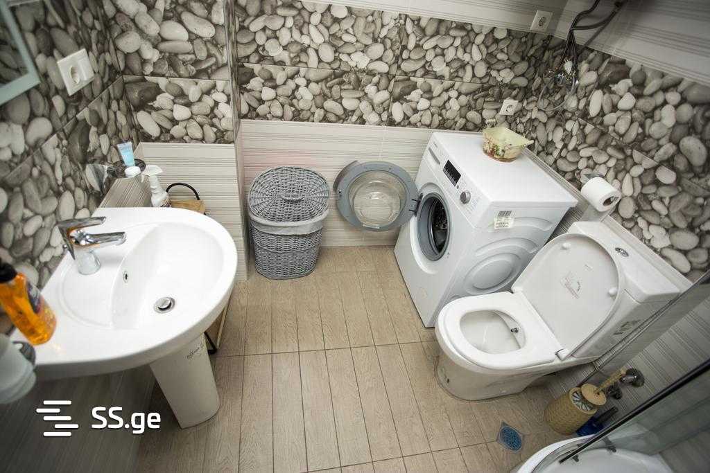 1 Room Flat For Sale view 2