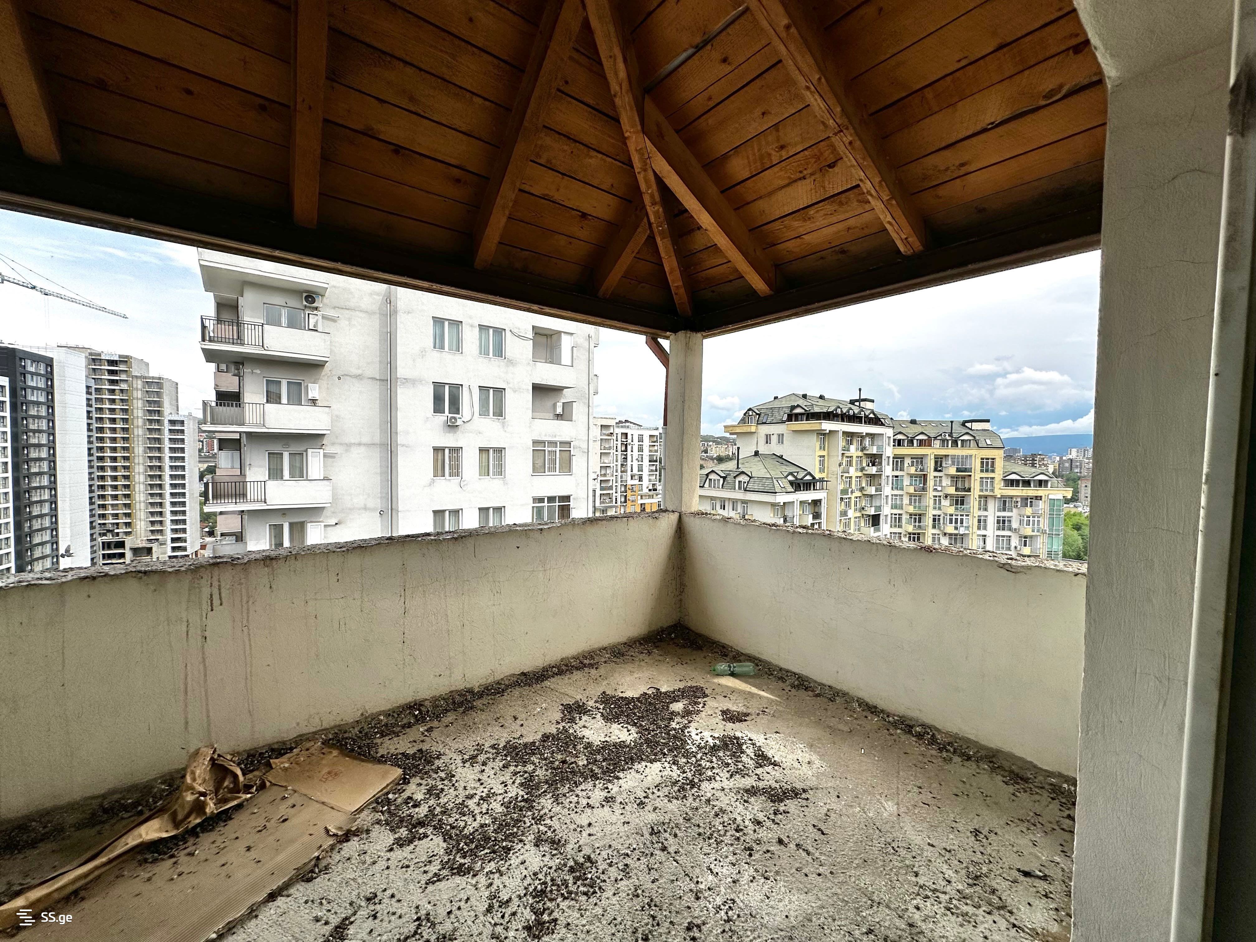 4 Room Flat For Sale view 8