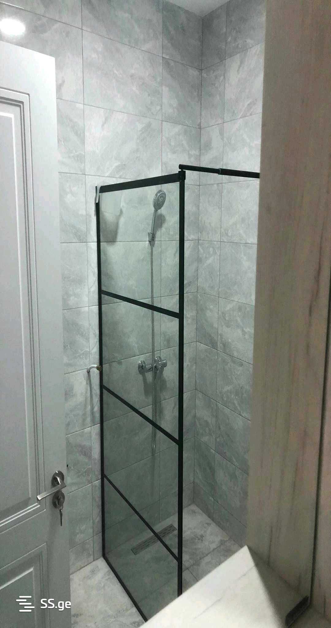 2 Room Flat Daily Rent. Digomi view 3
