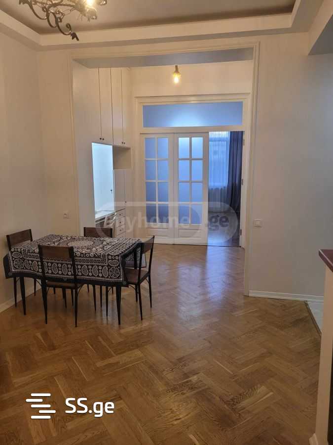 3 Room Flat Daily Rent. Vake view 7