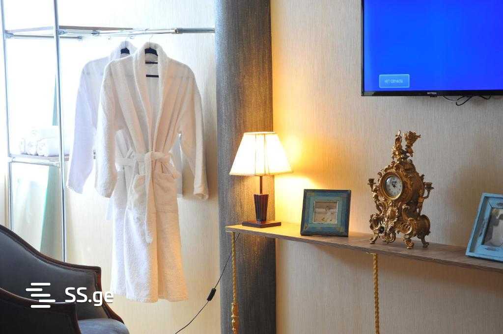 6 Room Hotel For Sale view 9