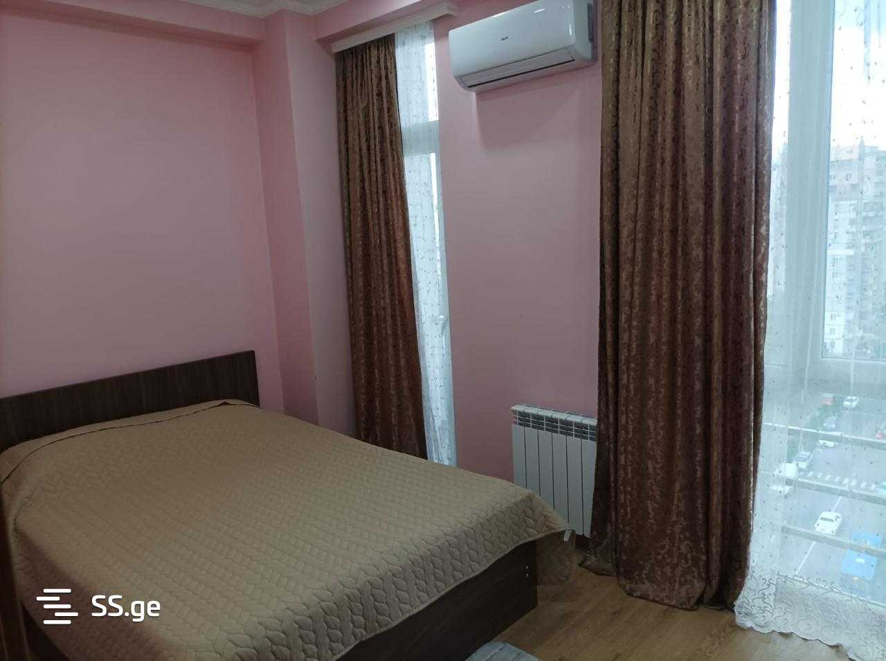 3 Room Flat For Rent. Batumi view 11