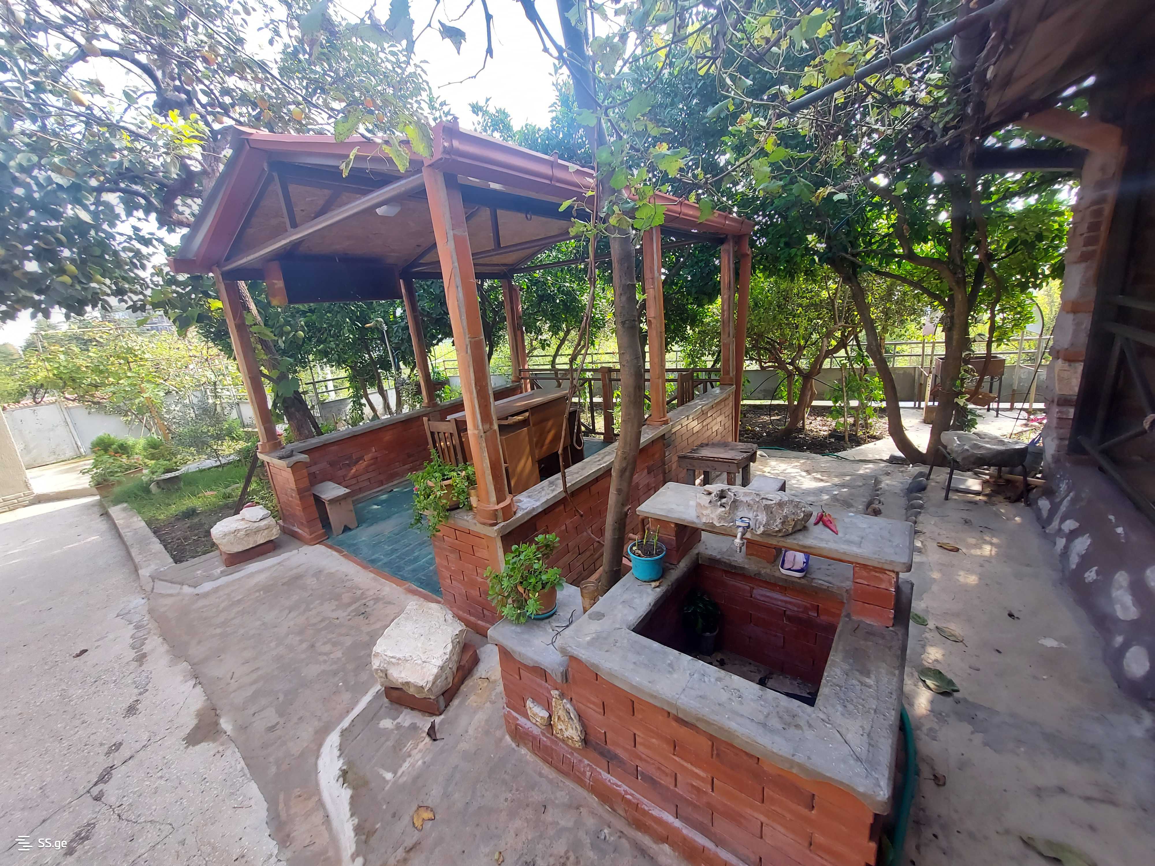 3 Room Private House Daily Rent. Kutaisi view 2