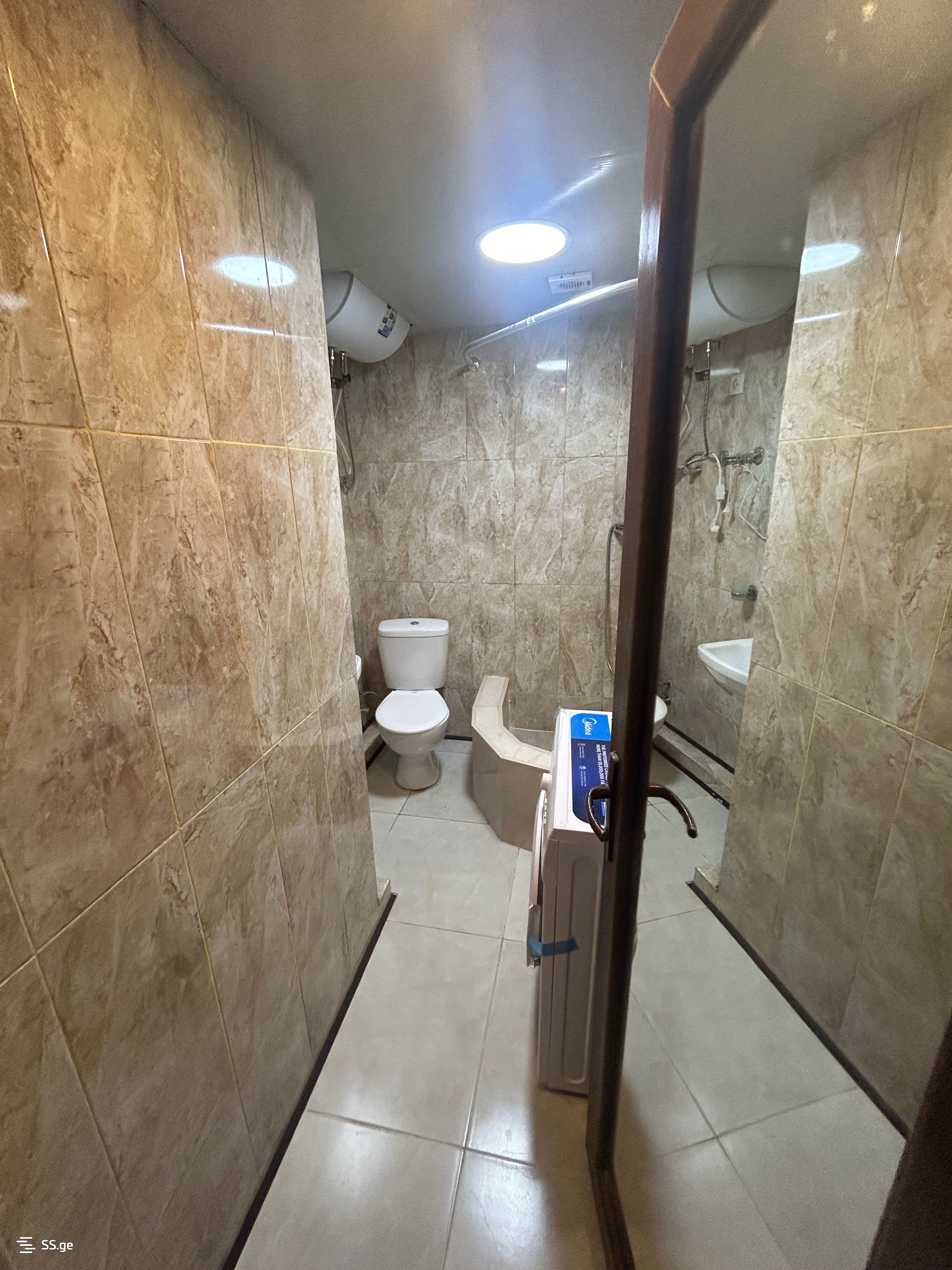 1 Room Flat Daily Rent. Gonio view 6