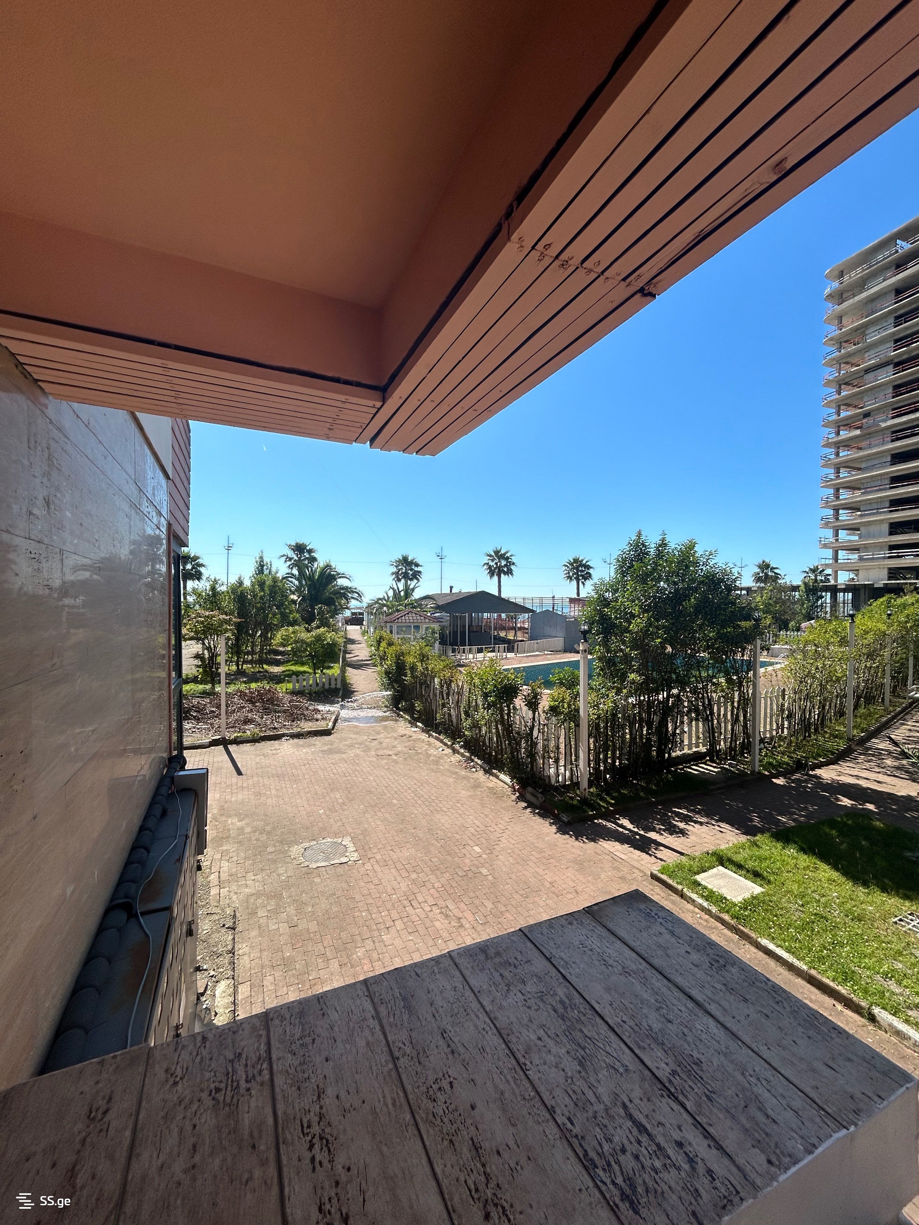 1 Room Flat Daily Rent. Gonio view 8