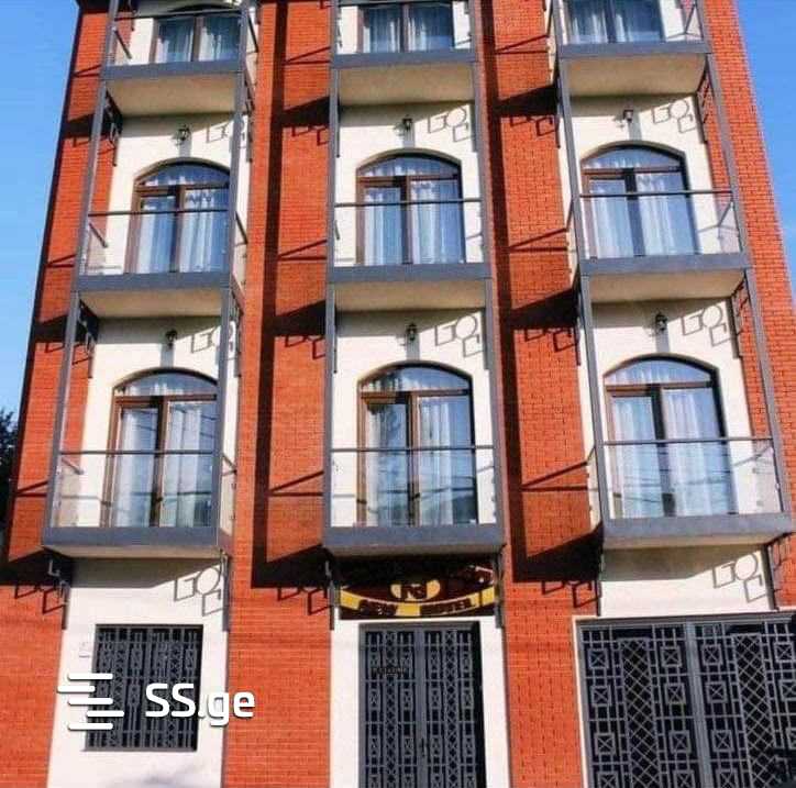 21 Room Hotel For Sale, 1 of 4