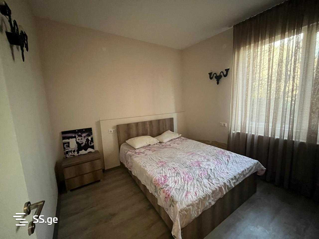 Продажа 10-комната Частный дом, 2 of 12