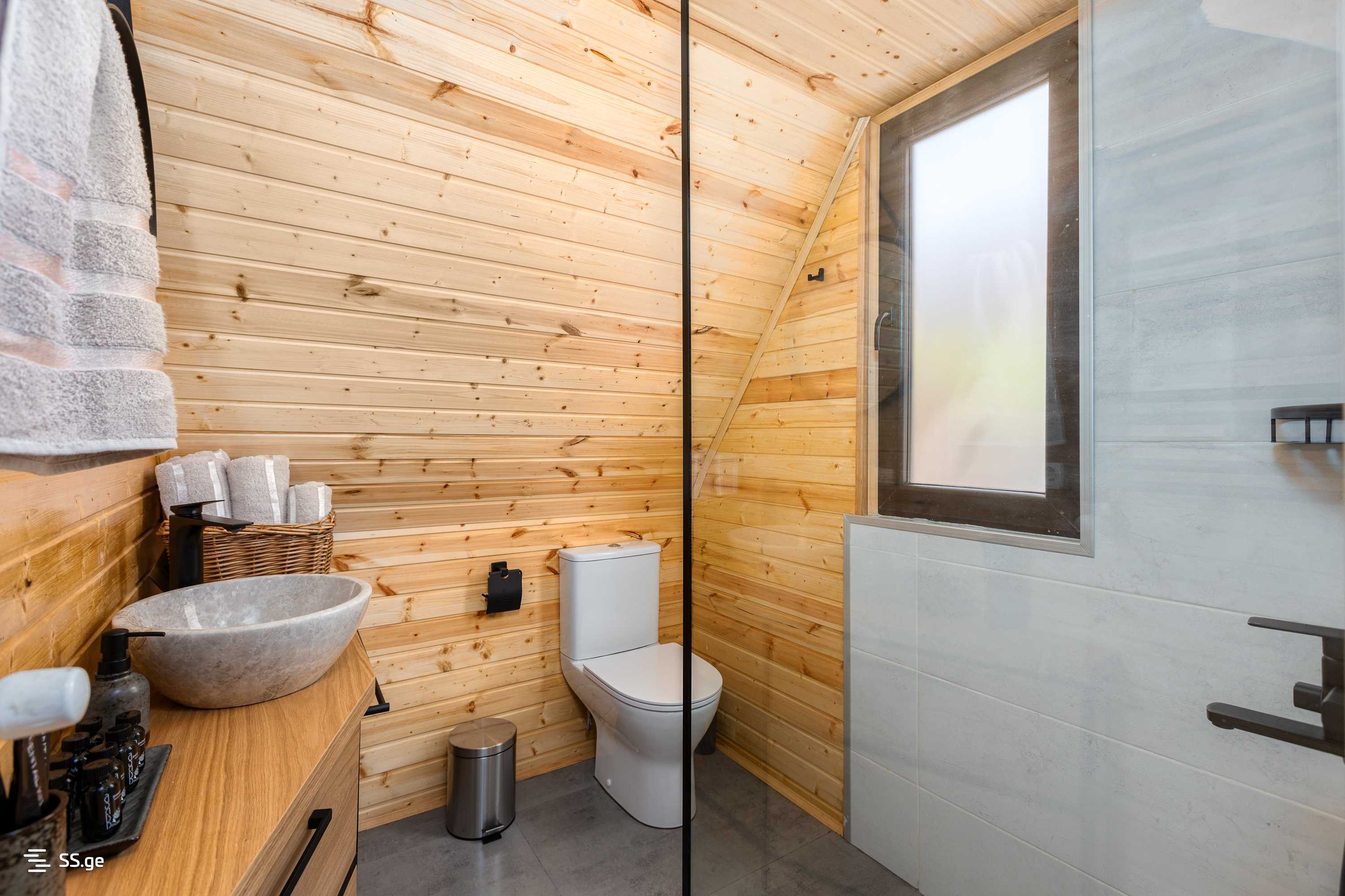 3 Room Summer Cottage Daily Rent. Mtskheta, 8 of 12