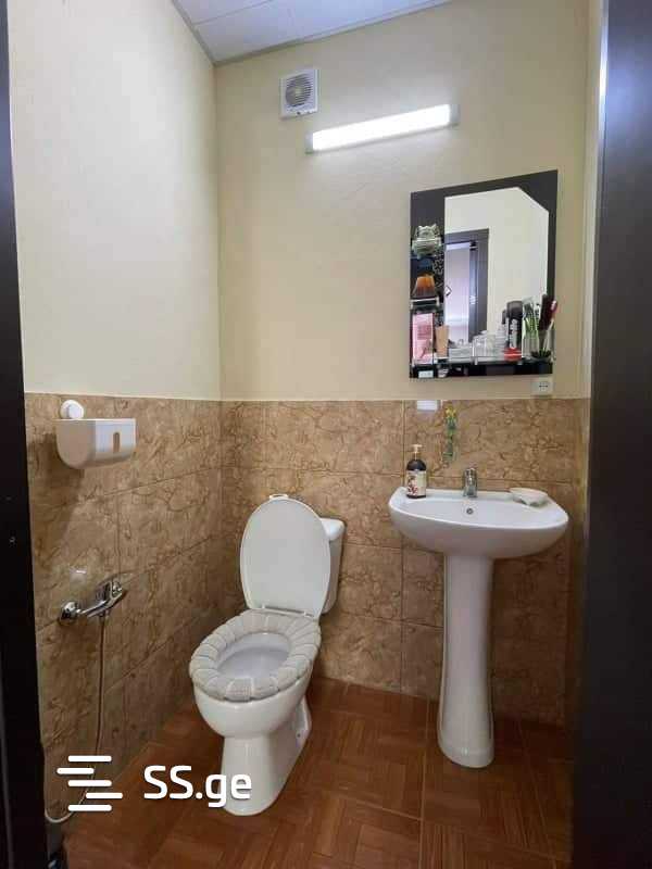 5 Room Private House For Sale view 8
