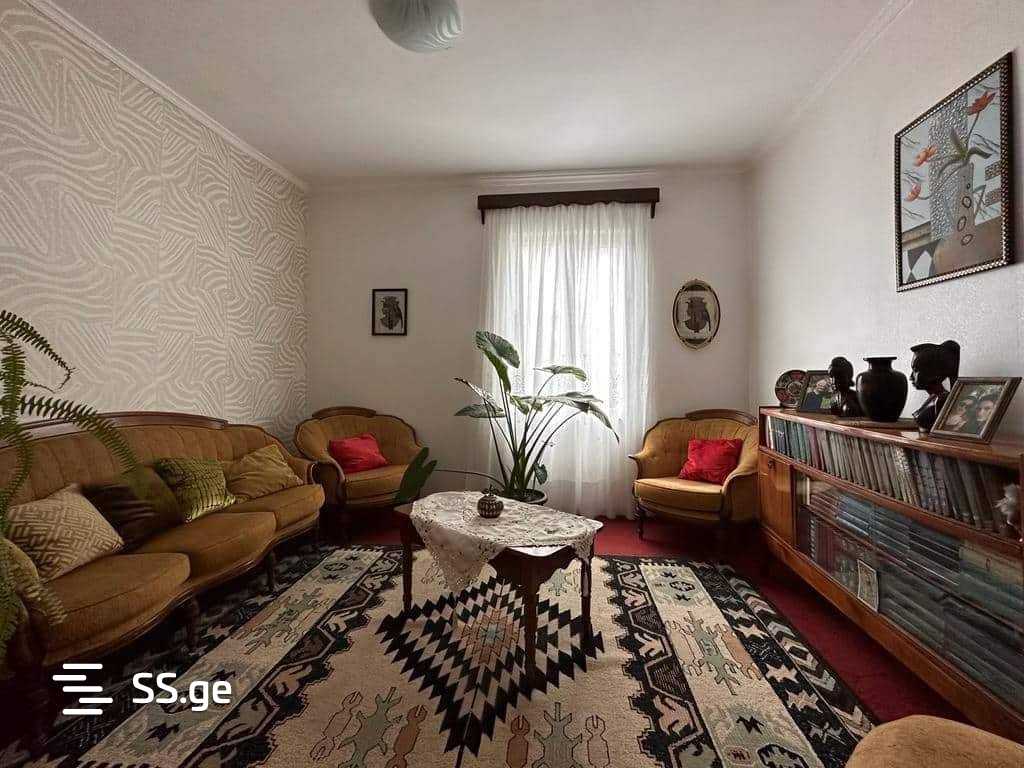 5 Room Private House For Sale view 10