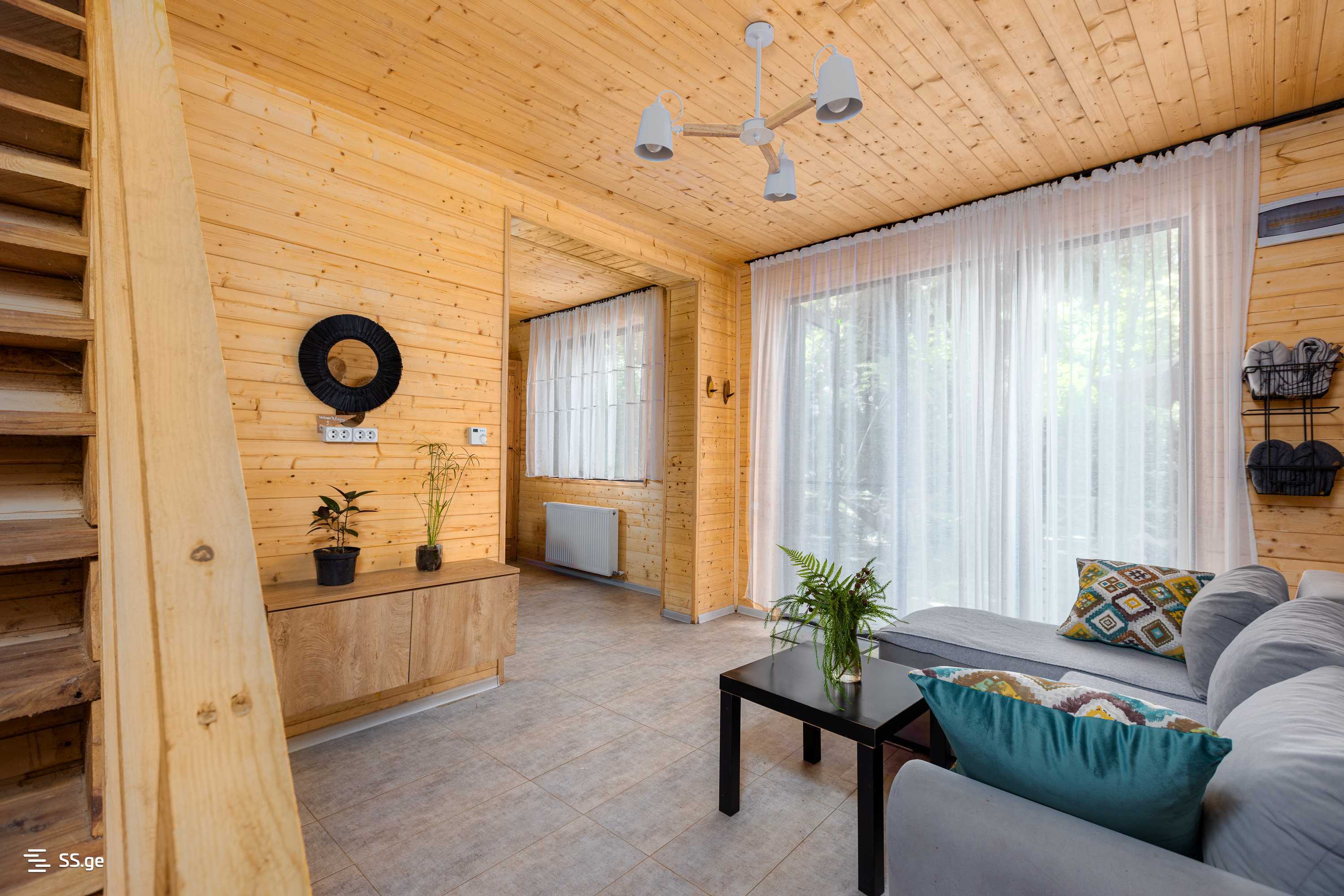 4 Room Private House Daily Rent. Tsikhisdziri view 9