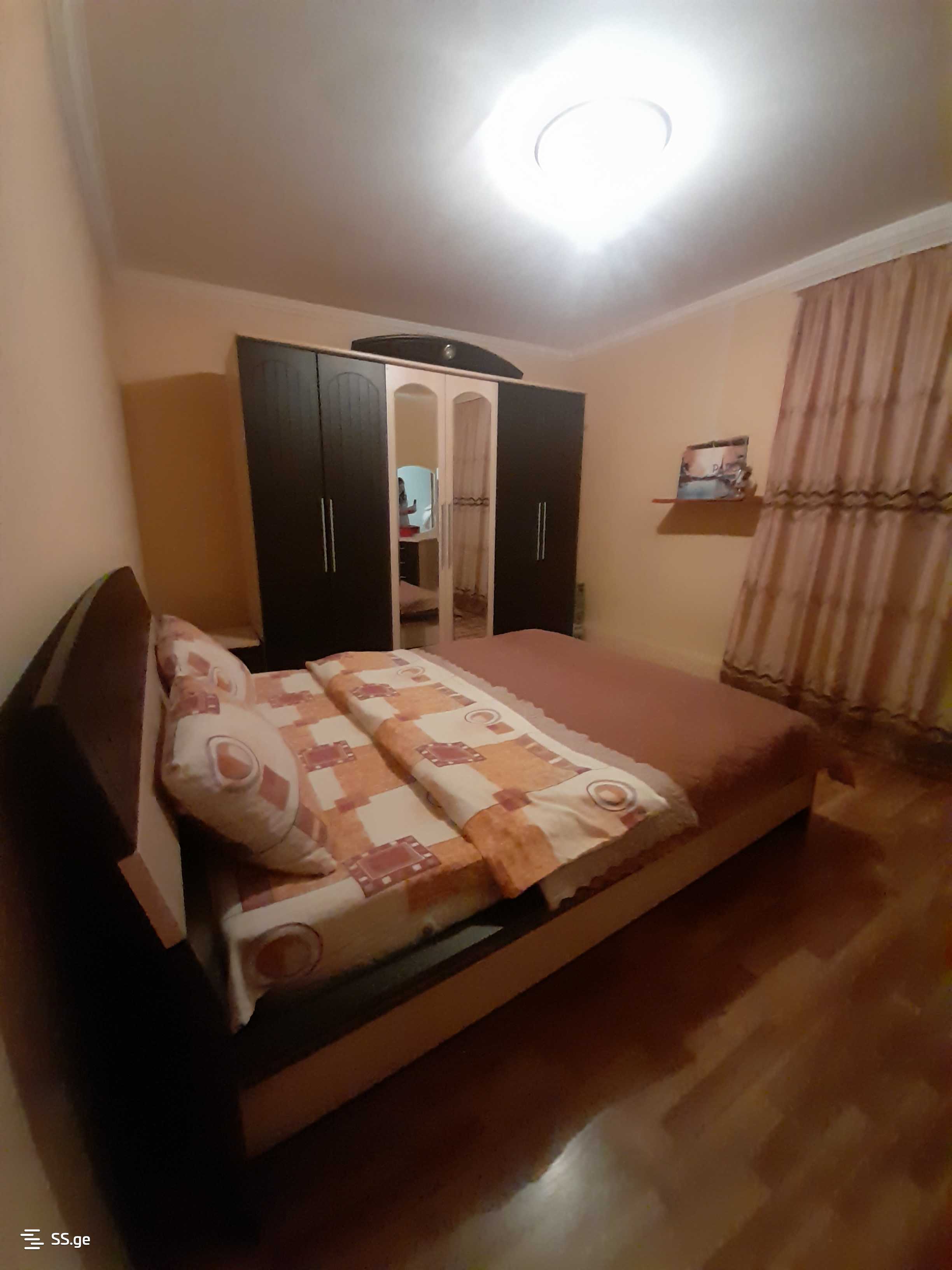 13 Room Private House Daily Rent. Mestia view 10
