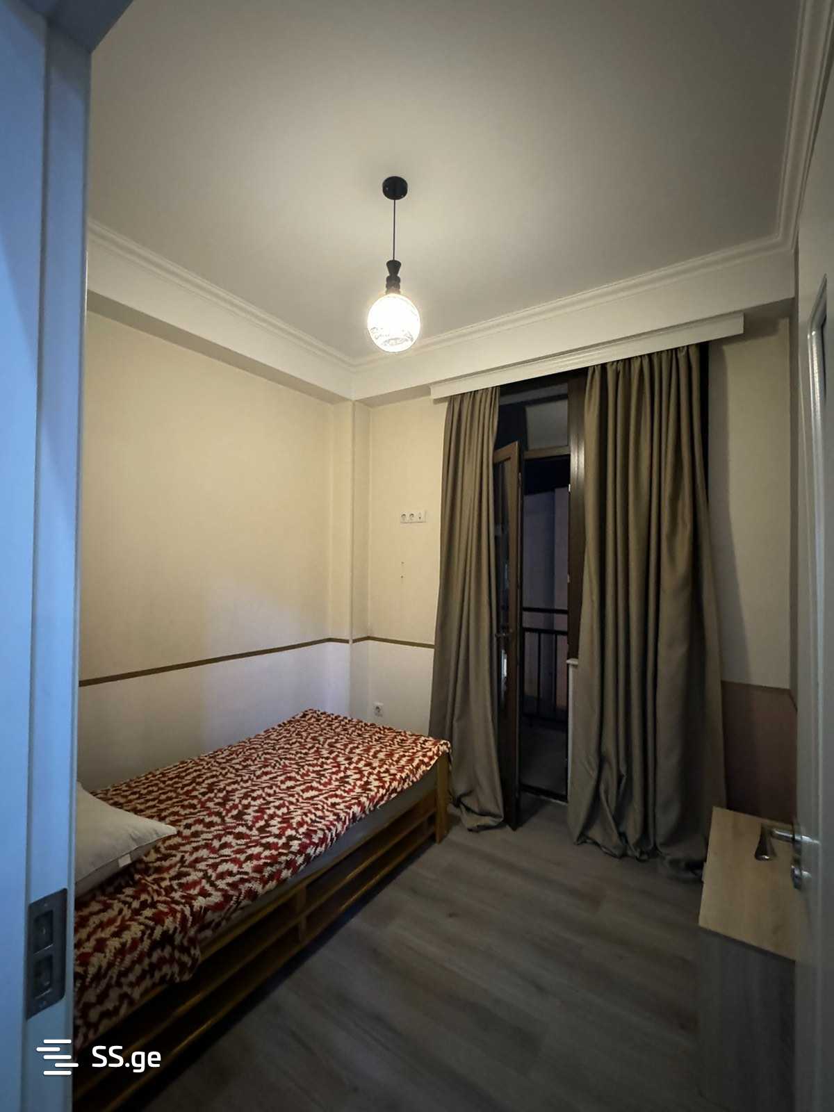 3 Room Flat Daily Rent. Saburtalo, 2 of 12