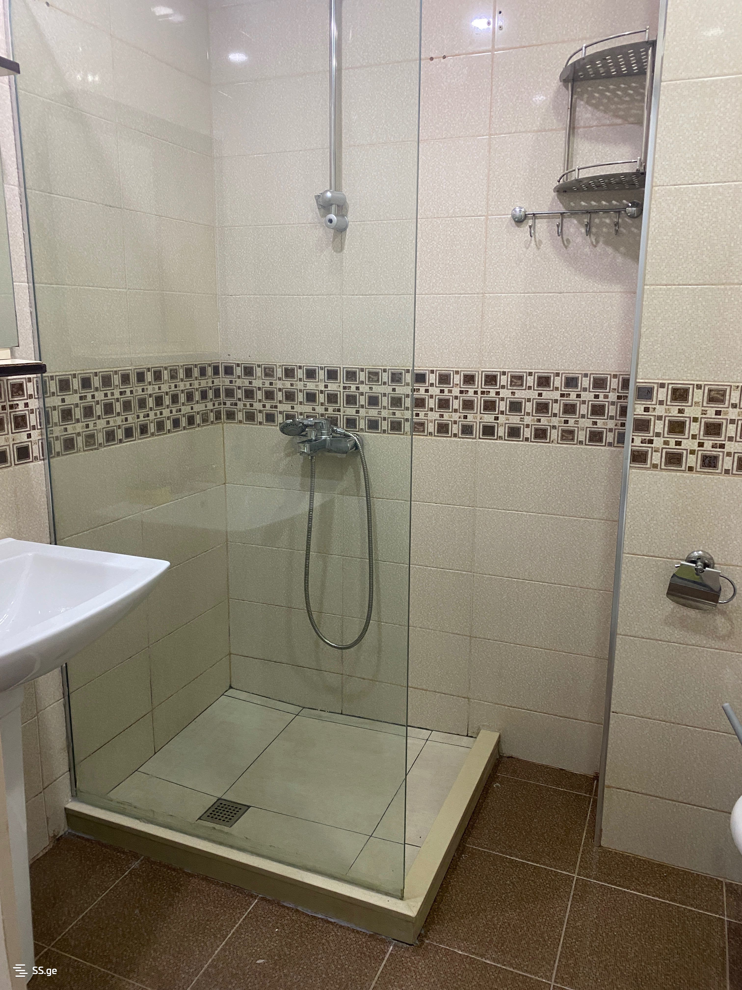 2 Room Flat Daily Rent. Batumi view 10