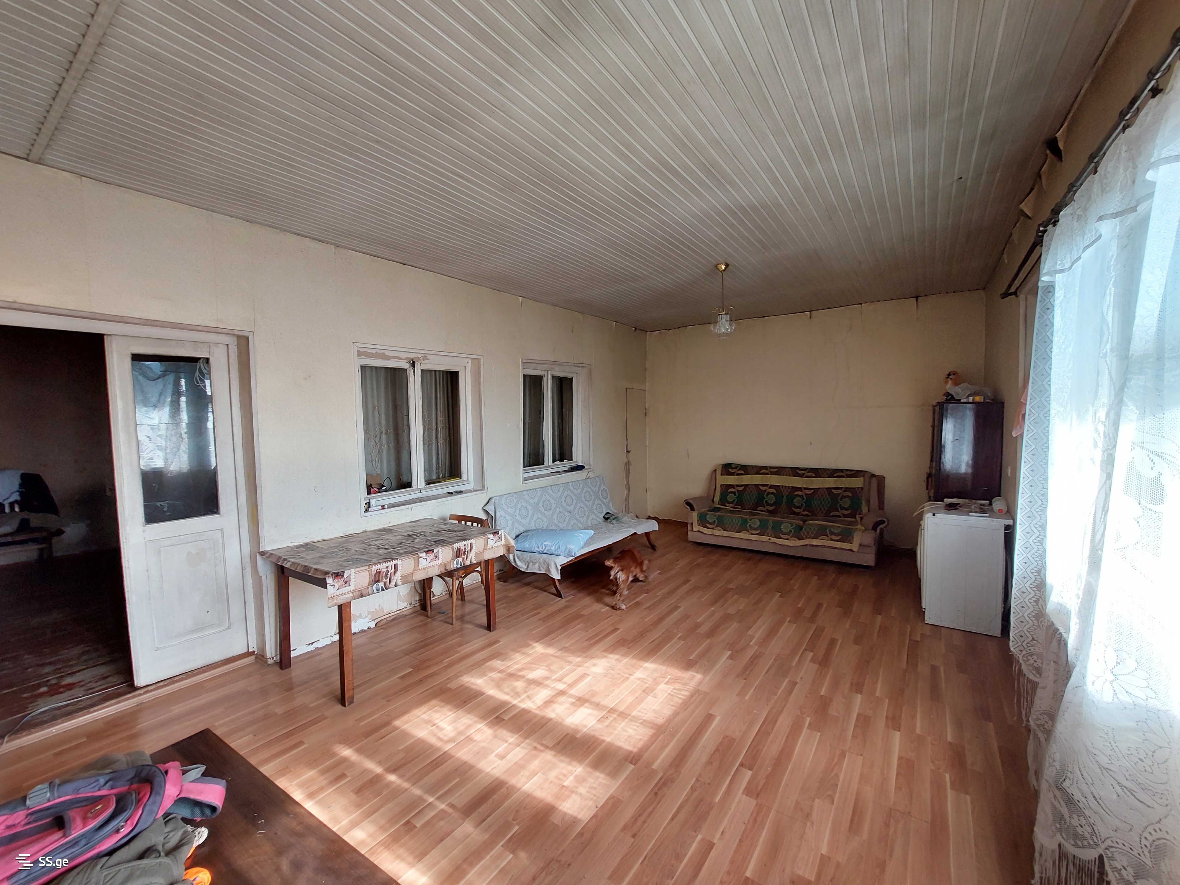 15 Room Private House For Rent. Sanzona, 1 of 10