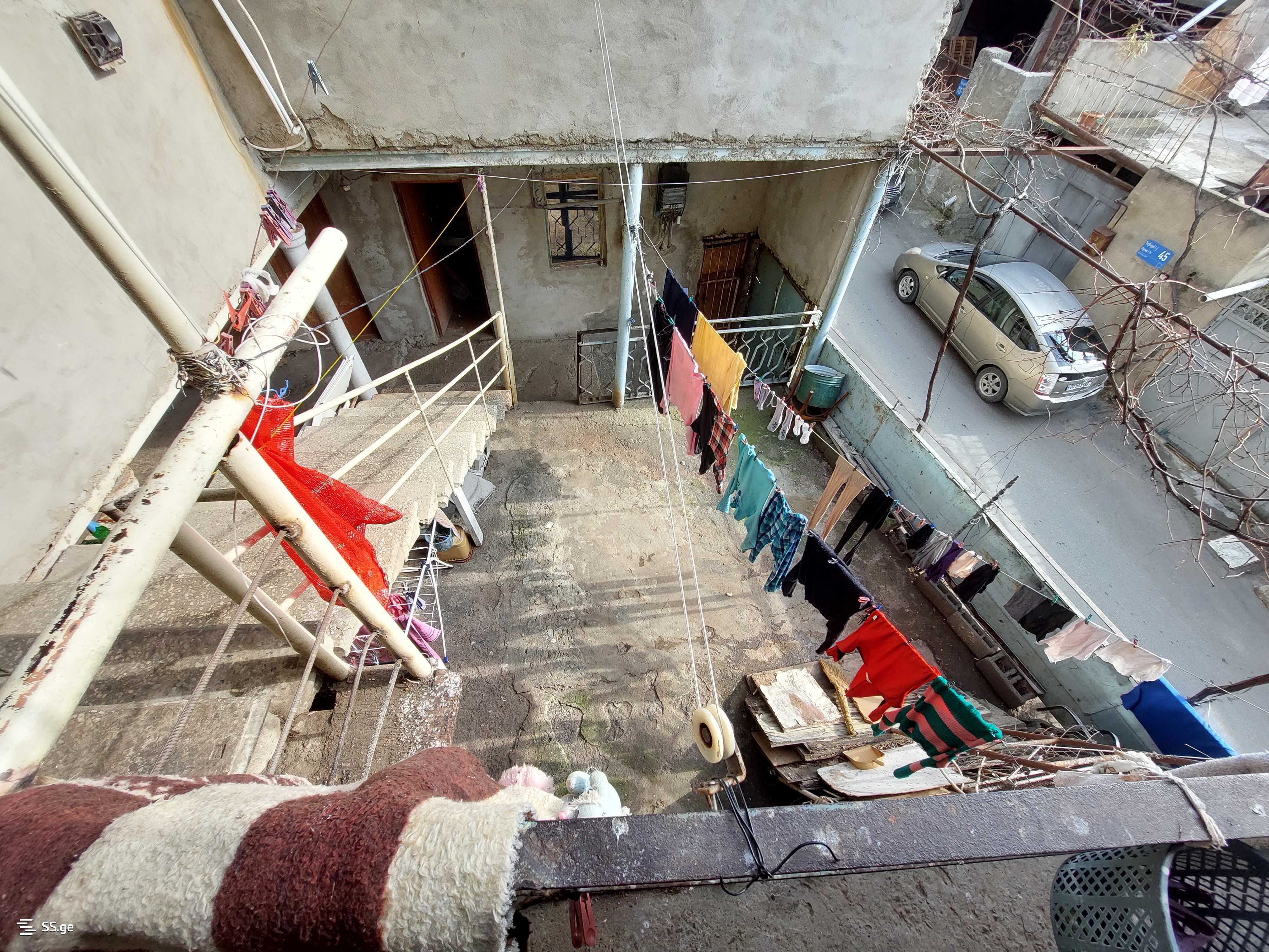 15 Room Private House For Rent. Sanzona, 2 of 10
