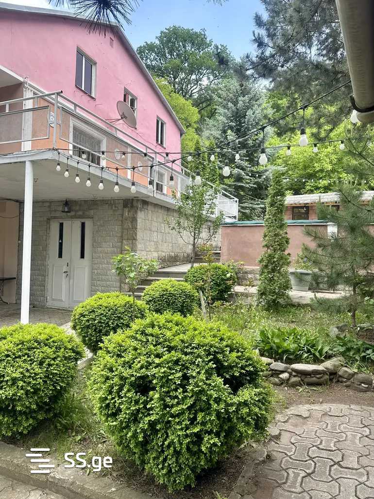 10 Room Summer Cottage Daily Rent. Gori view 6