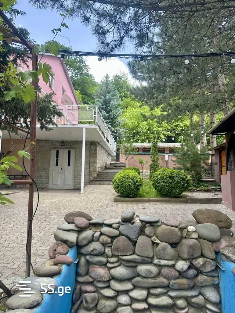 10 Room Summer Cottage Daily Rent. Gori view 7