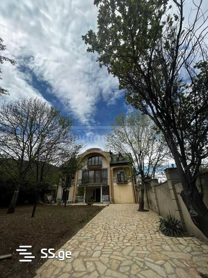 10 Room Private House For Rent. Tsodoreti view 1