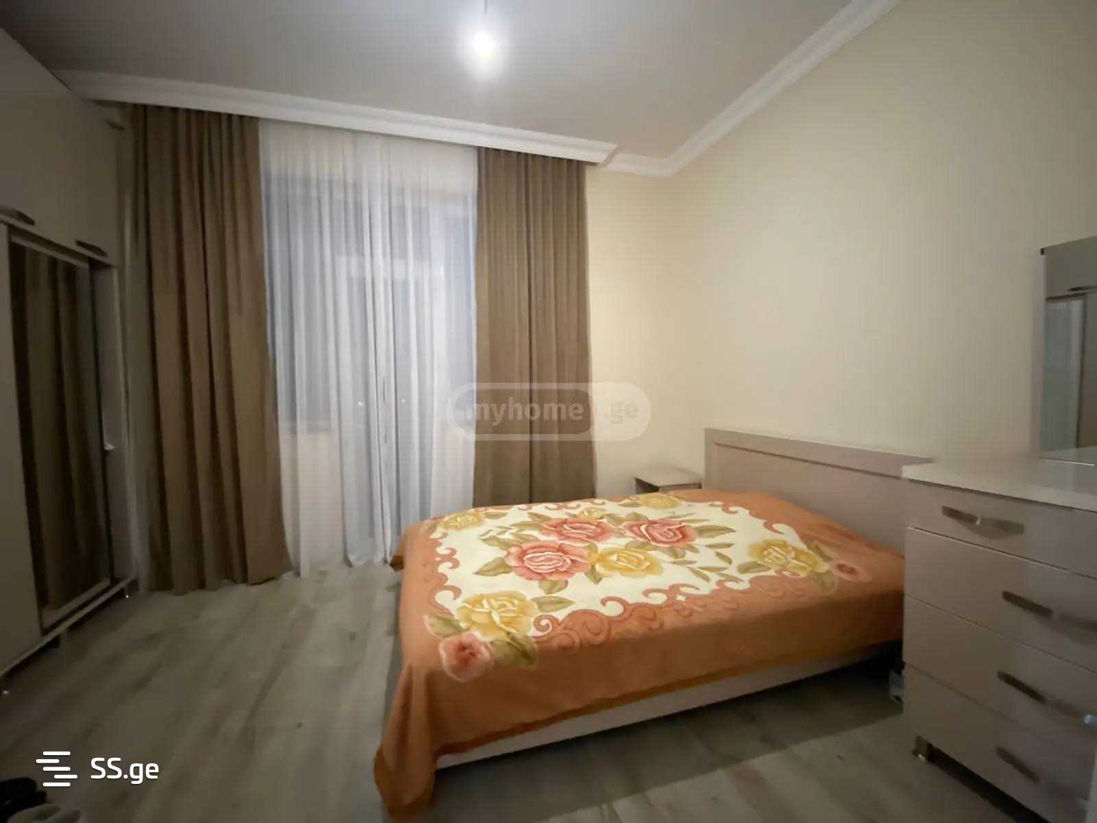 7 Room Summer Cottage Daily Rent. Batumi view 5