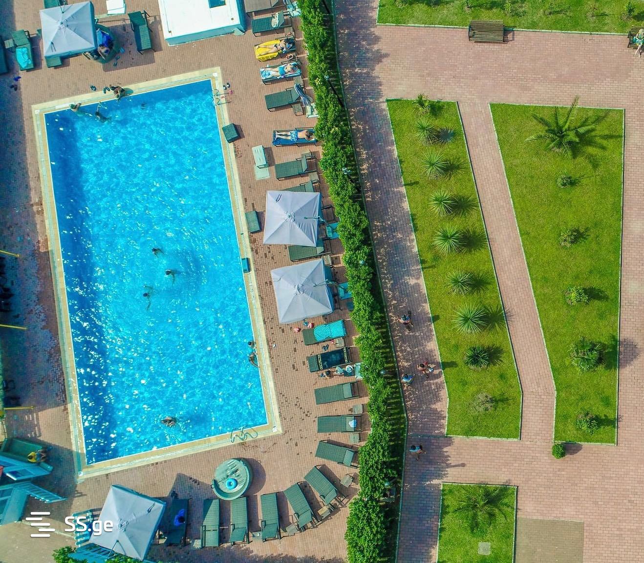 1 Room Flat Daily Rent. Gonio view 9