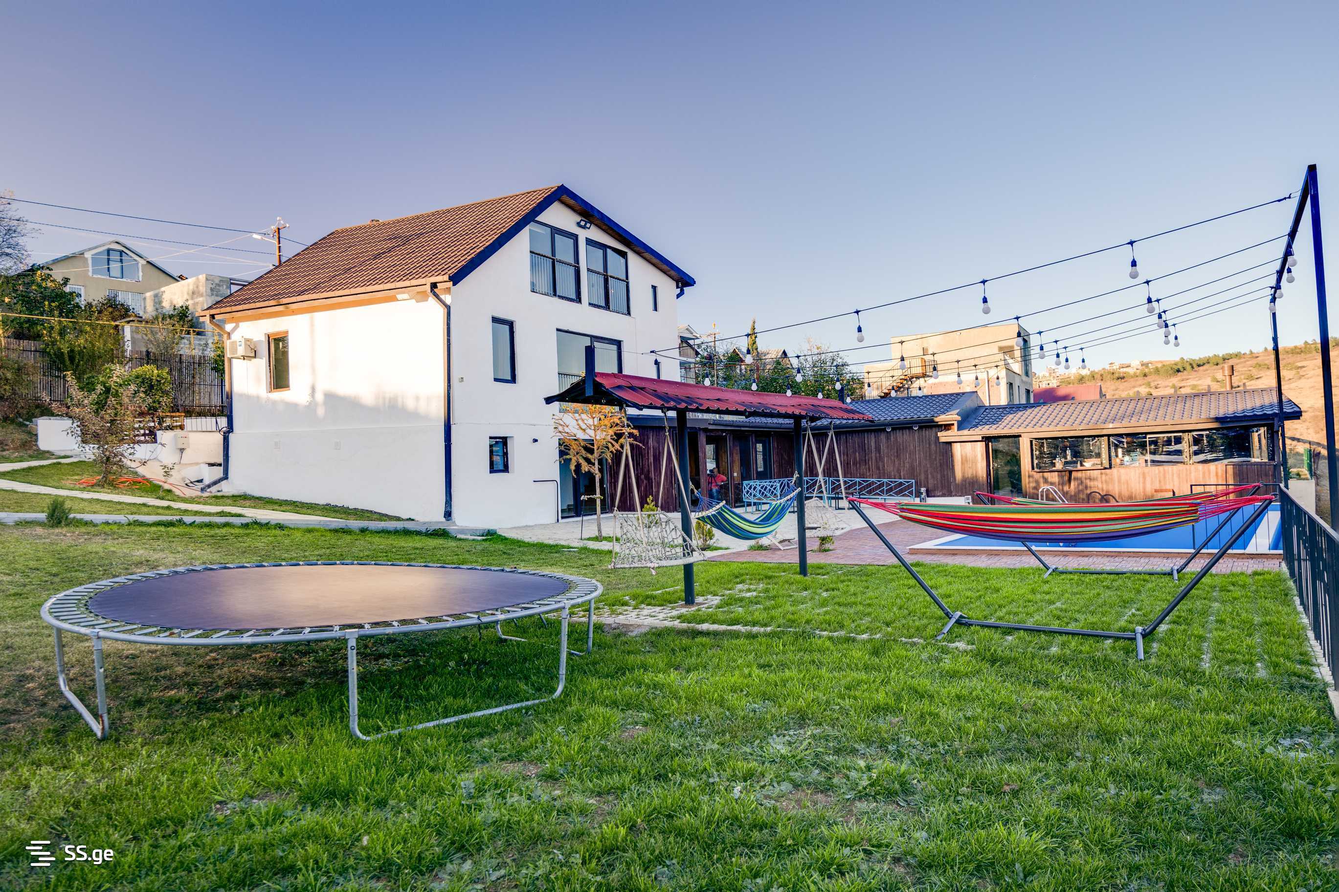 6 Room Private House For Rent. Napetvrebi view 1