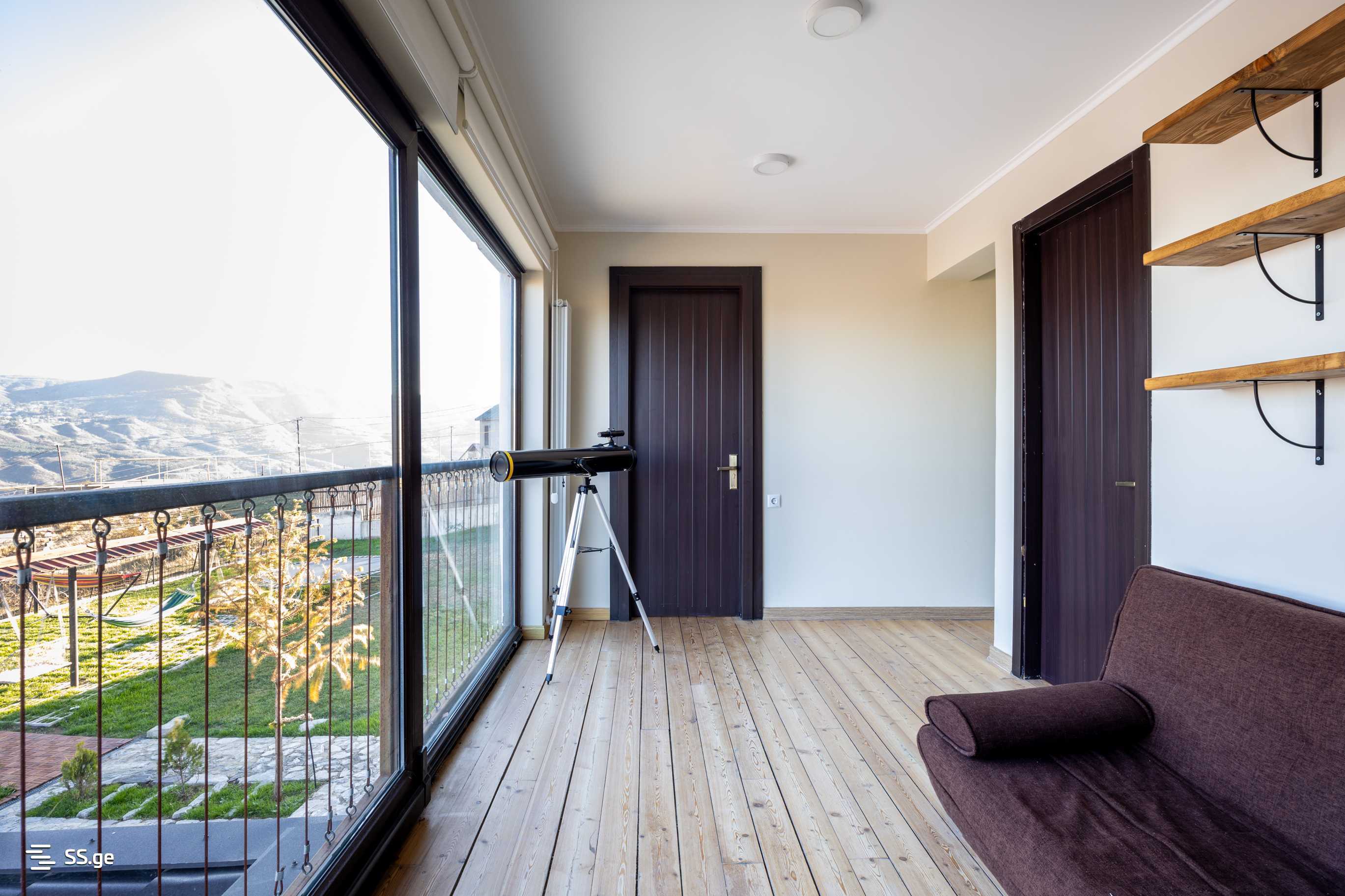 6 Room Private House For Rent. Napetvrebi view 3
