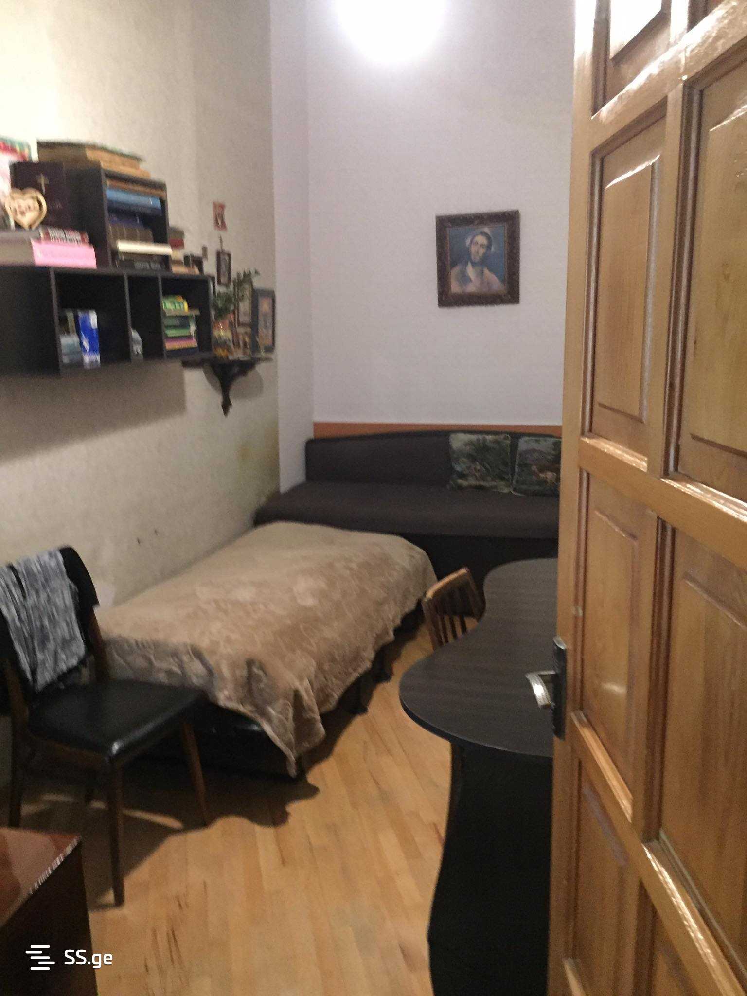 3 Room Private House For Sale, 2 of 4
