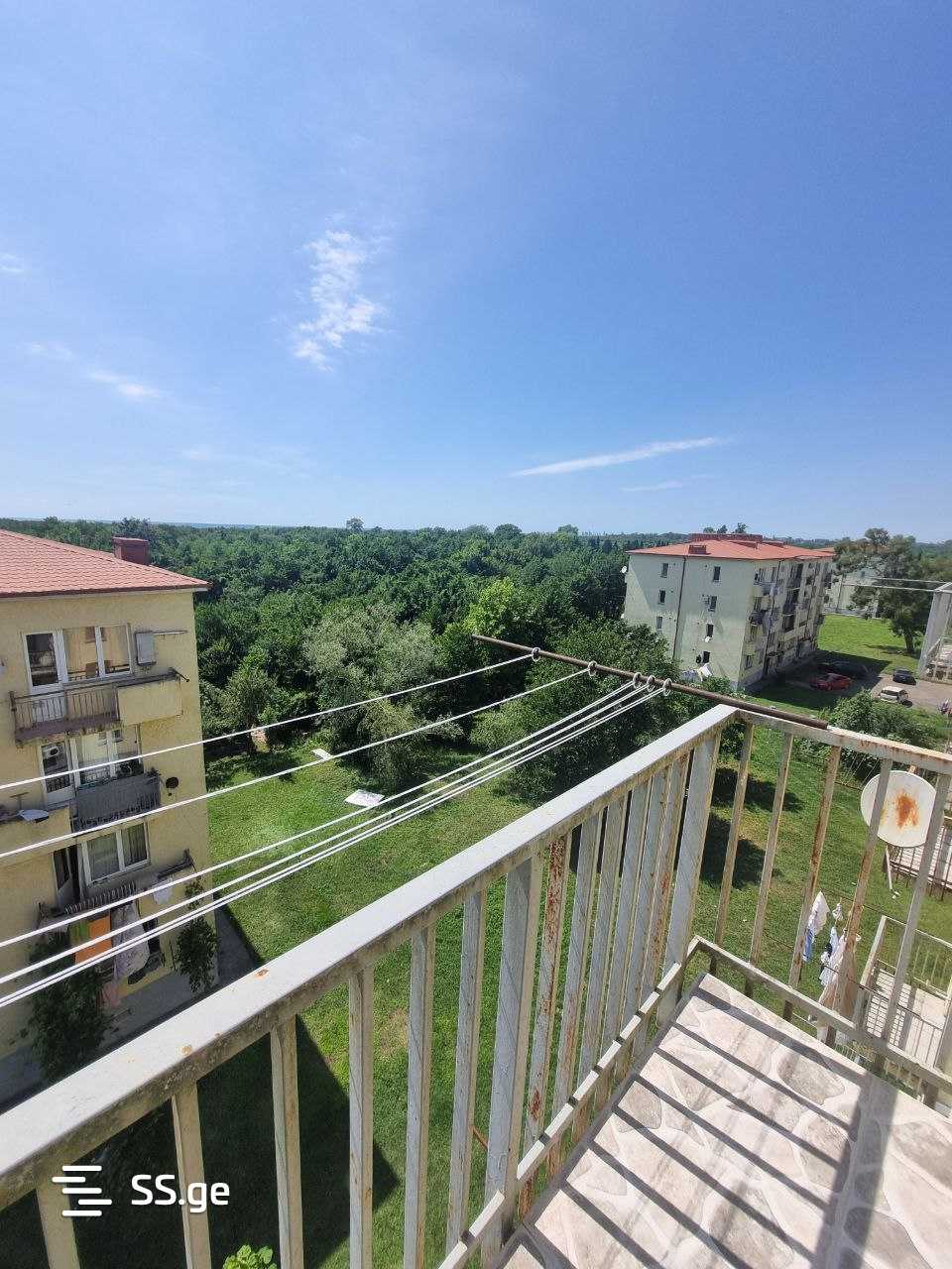2 Room Flat Daily Rent. Poti view 11