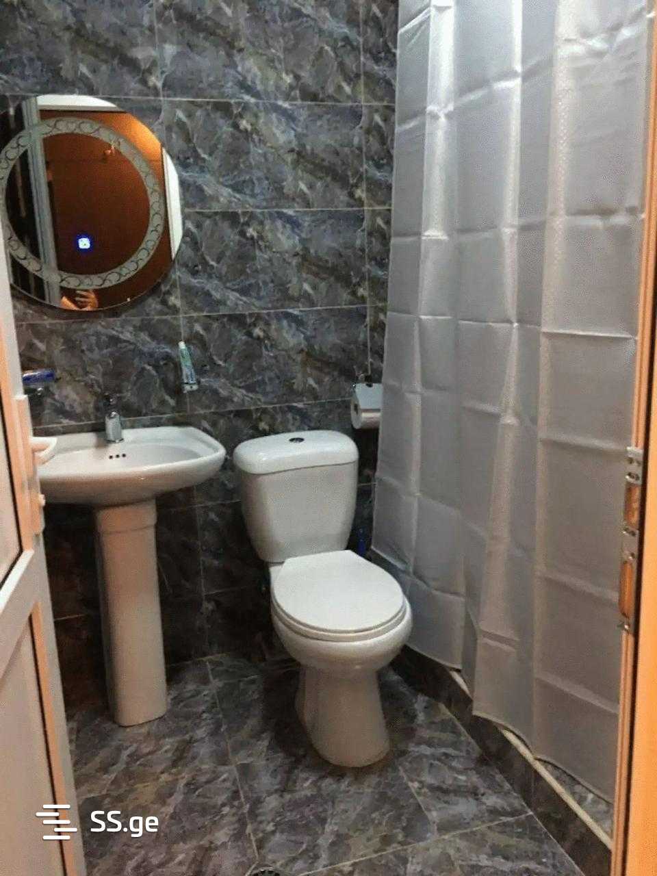 1 Room Flat For Sale view 2