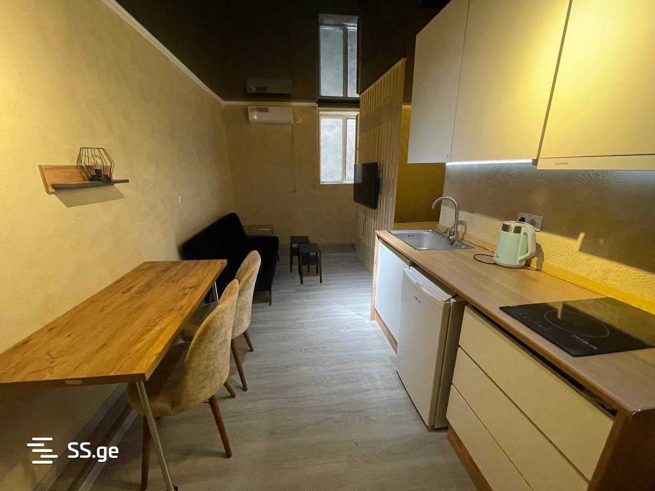 16 Room Hotel For Sale view 8