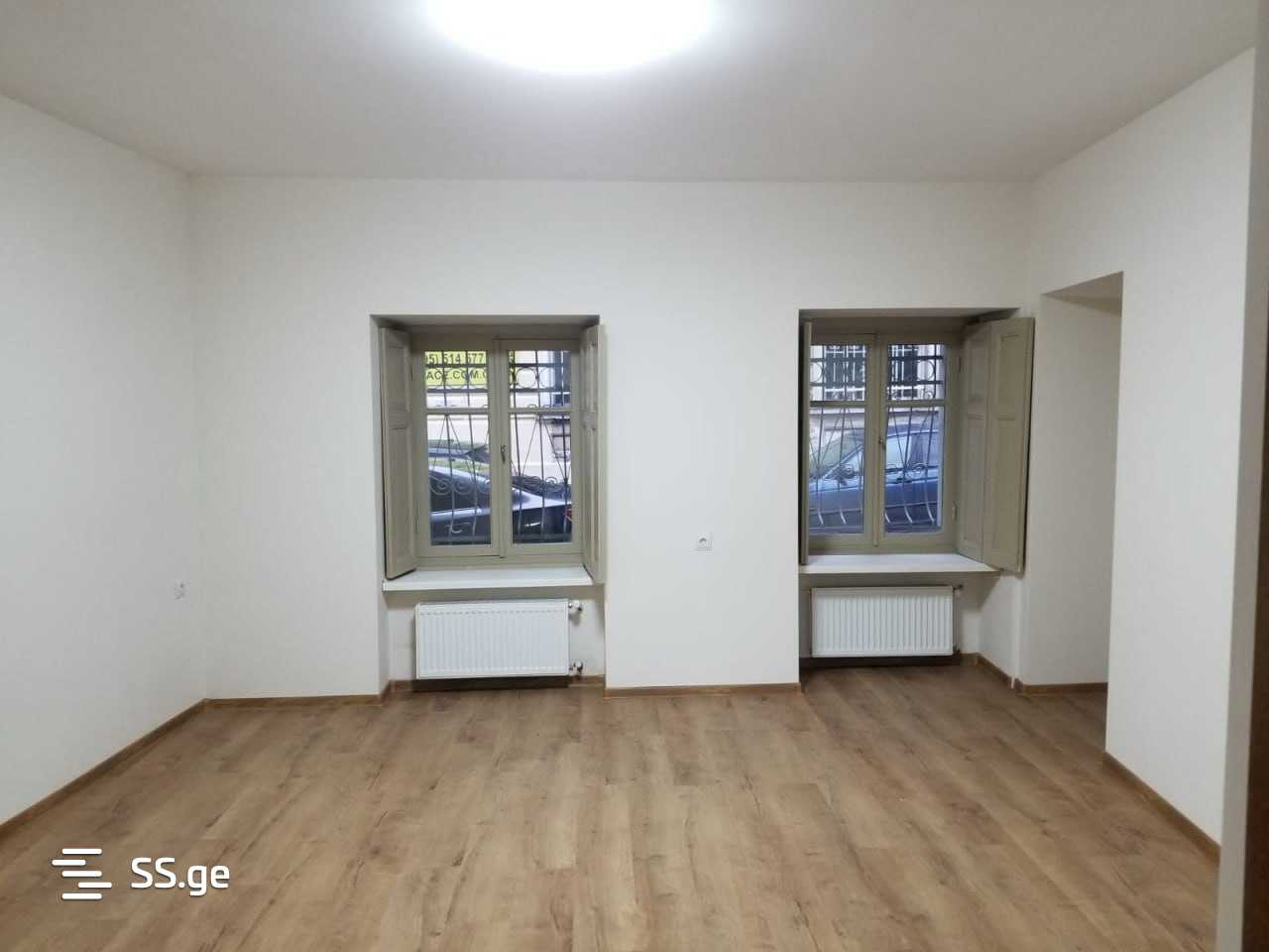 Office For Rent. Sololaki , 1500 29702452 ss.ge