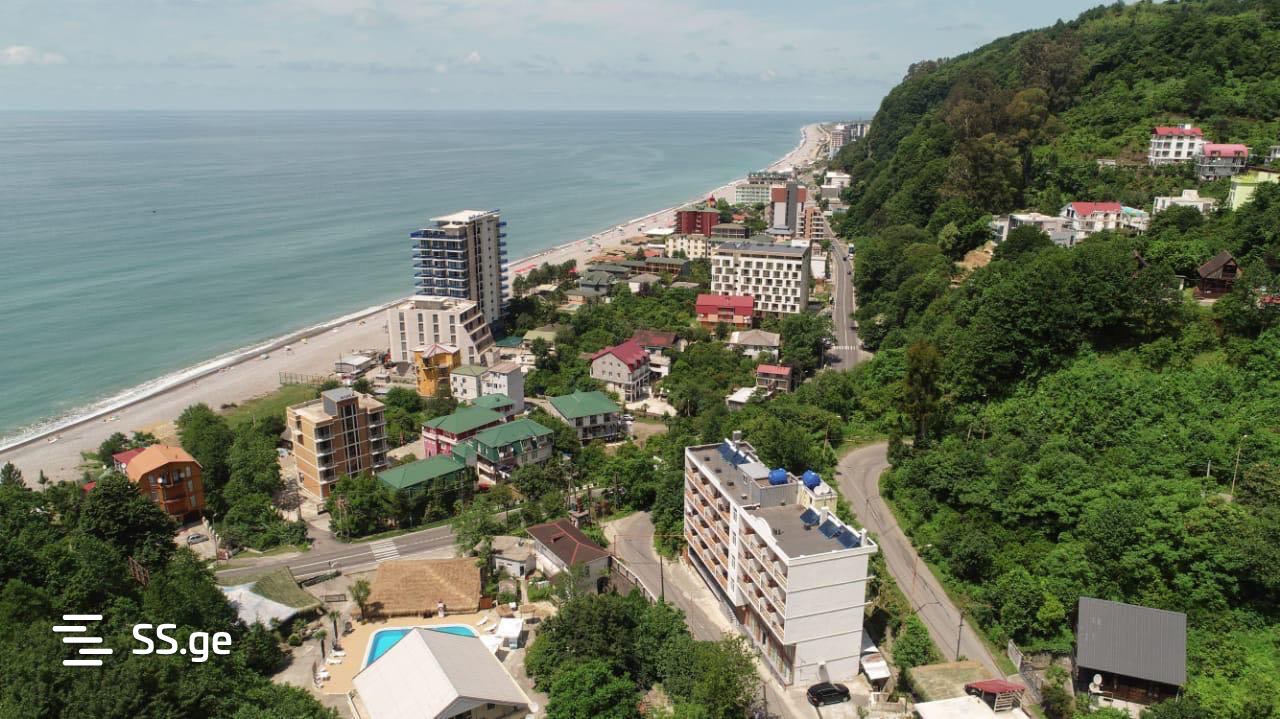 იყიდება 28-ოთახი Hotel view 1