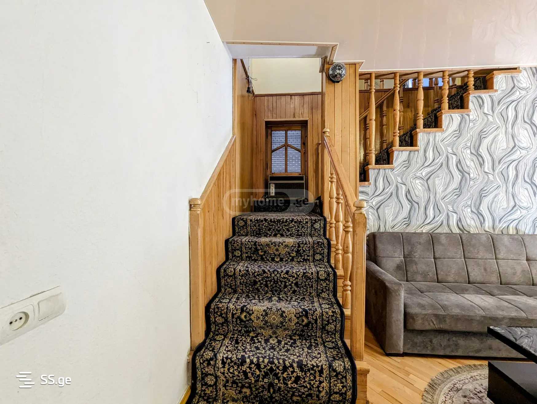 7 Room Private House For Rent. Chugureti, 3 of 11