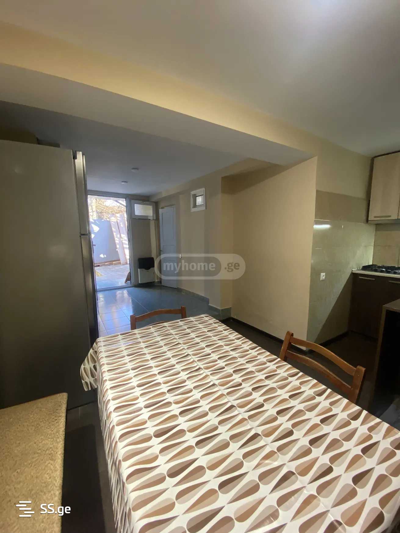 3 Room Flat For Rent. Chugureti view 9