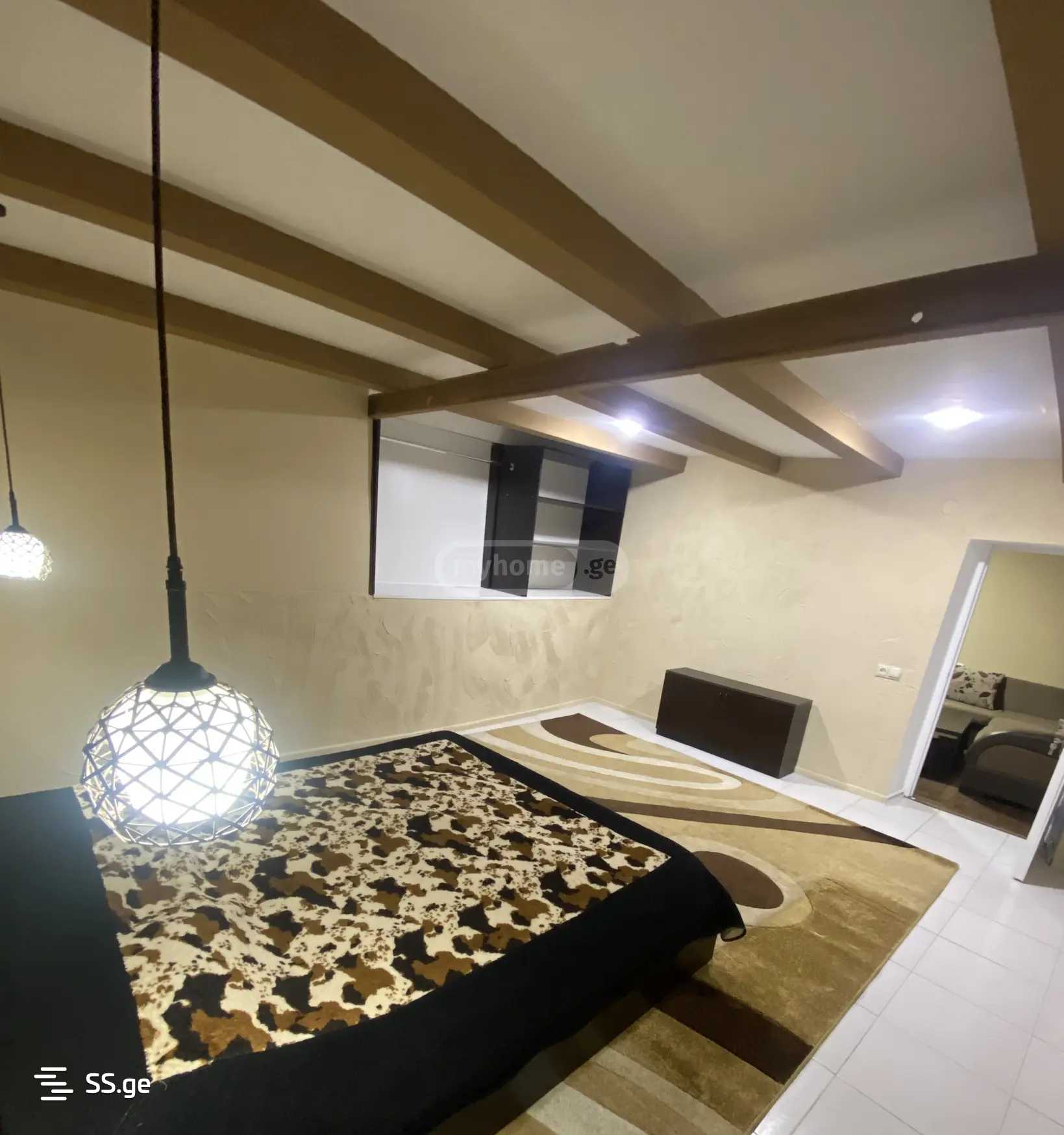 3 Room Flat For Rent. Chugureti view 1