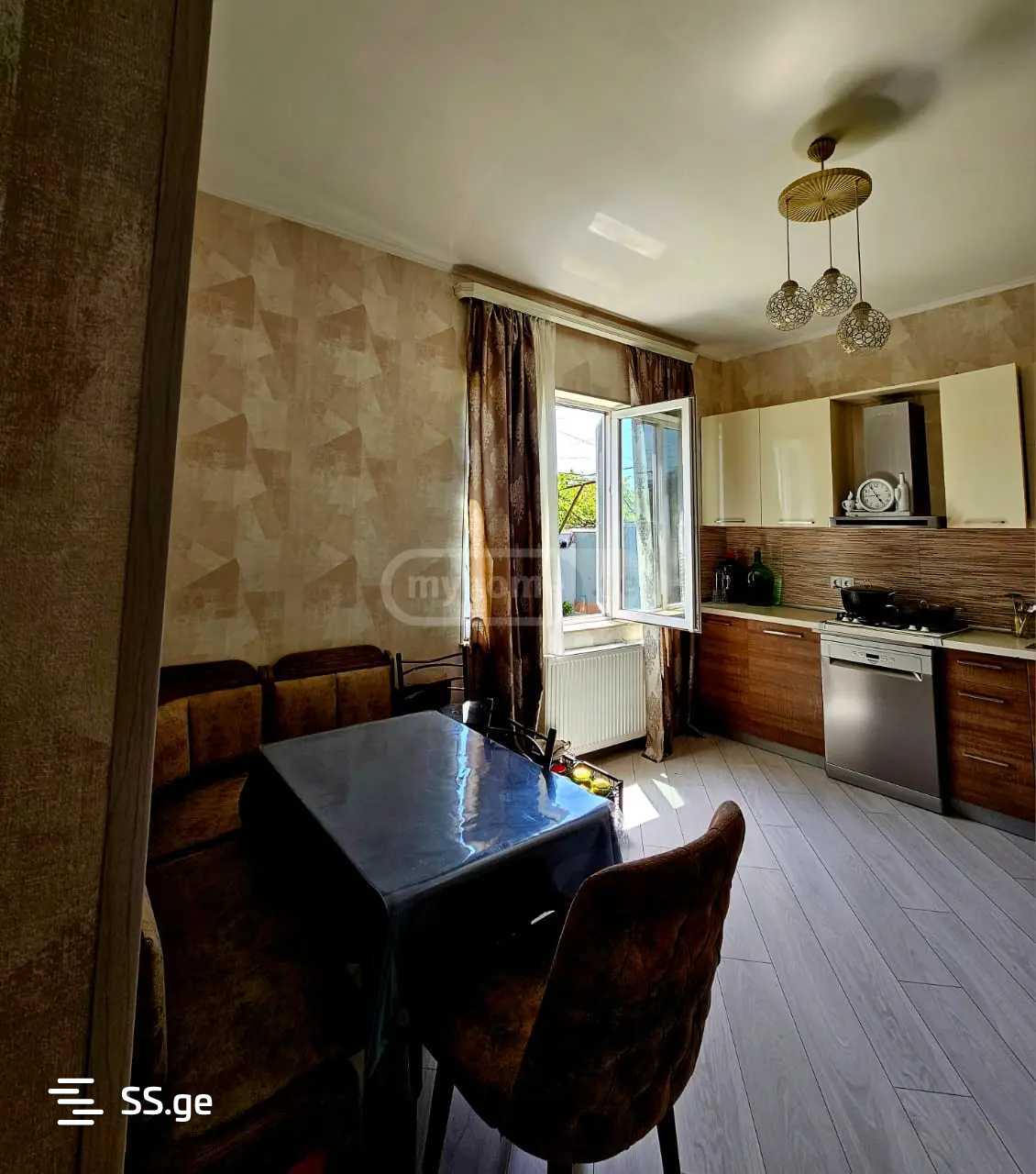 8 Room Private House For Rent. Avchala view 7